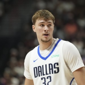 关键一帽一助救赎！弗拉格21中5拿10分3断下半场6中0挂蛋