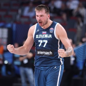 不再保守？东契奇欧锦赛大放异彩 湖人或放弃谨慎策略着眼当下