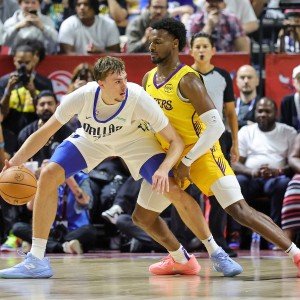 弗拉格没顶动！麦穗丰：布朗尼来打CBA是真的行 起码力量不吃亏